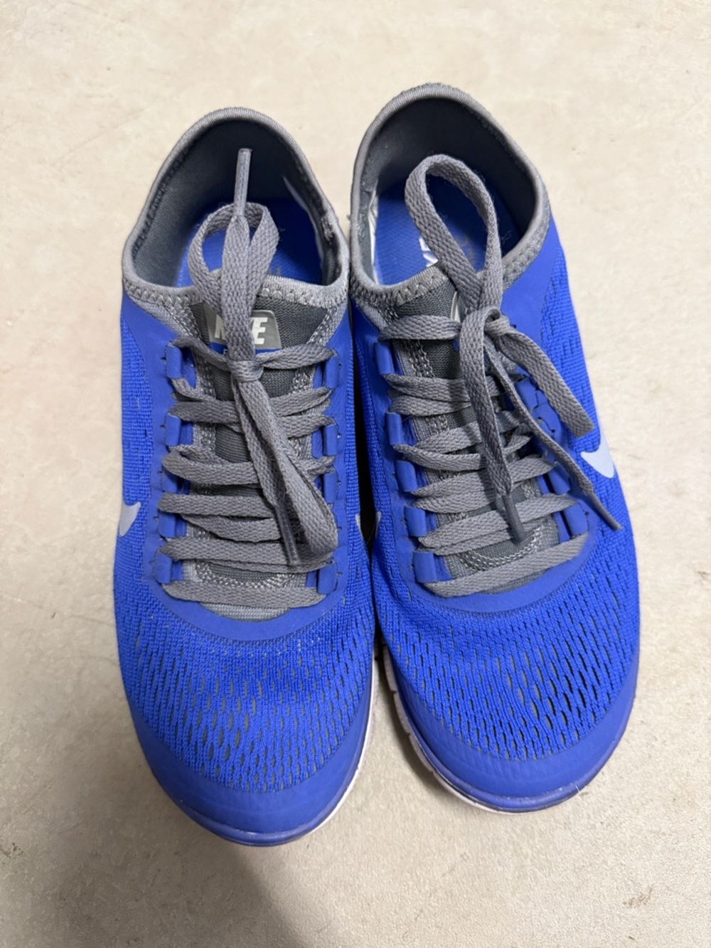 Nike Free Run 3.0 purple Athletic Sneakers with Gray Details